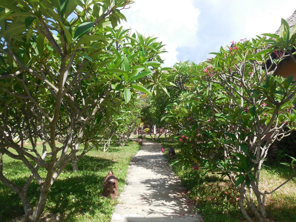 Swahili Beach Resort Zanzibar Esterno foto