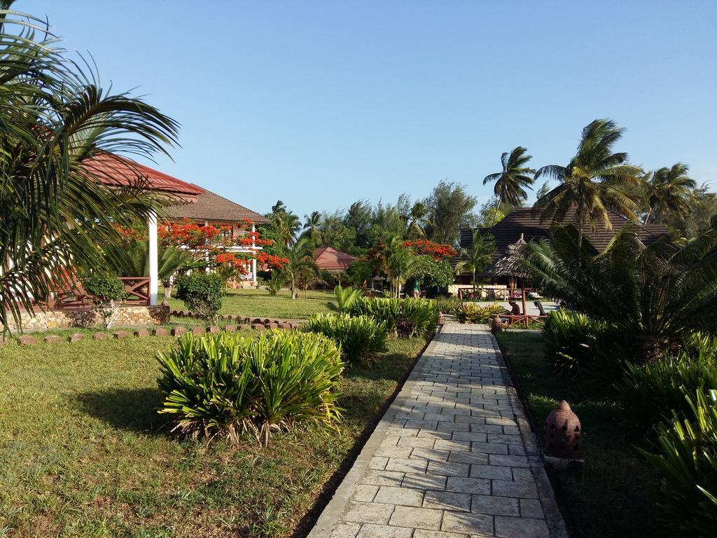 Swahili Beach Resort Zanzibar Esterno foto