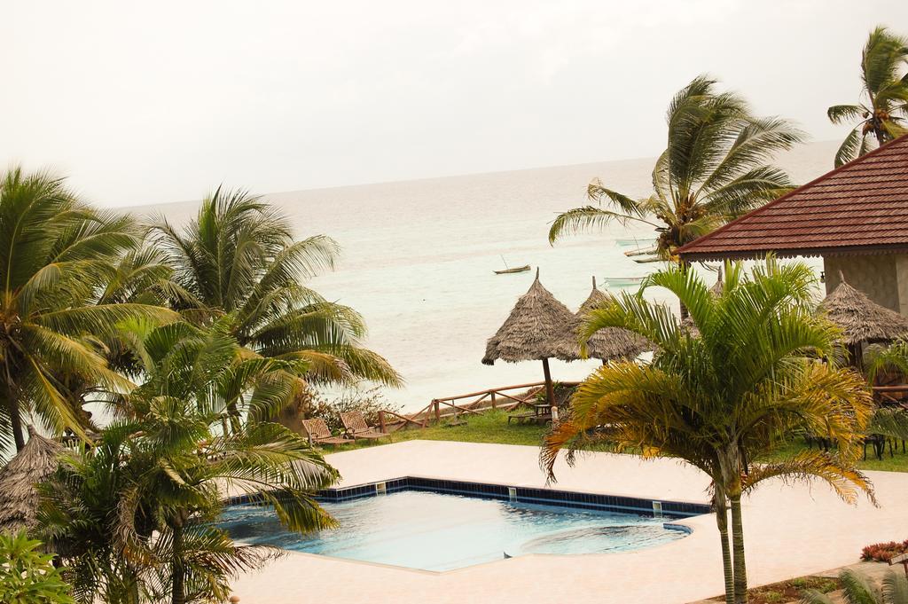 Swahili Beach Resort Zanzibar Esterno foto
