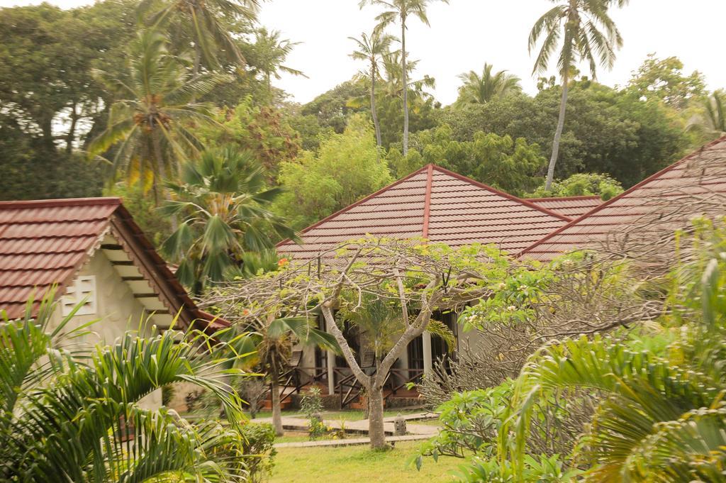 Swahili Beach Resort Zanzibar Esterno foto