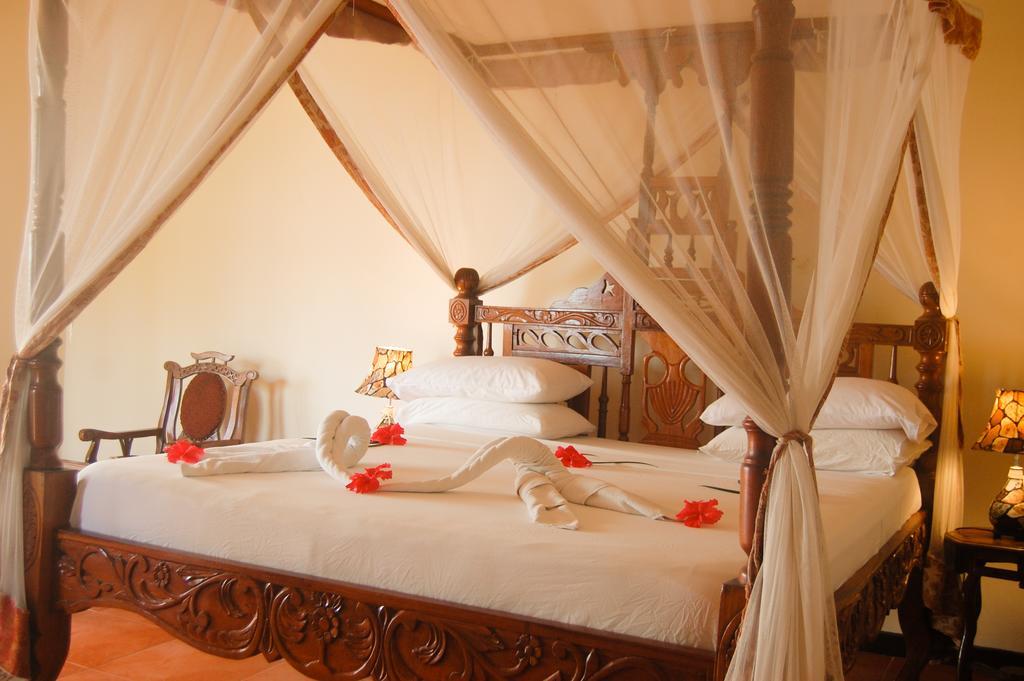 Swahili Beach Resort Zanzibar Esterno foto