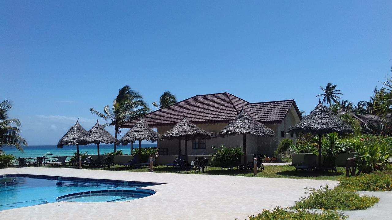 Swahili Beach Resort Zanzibar Esterno foto