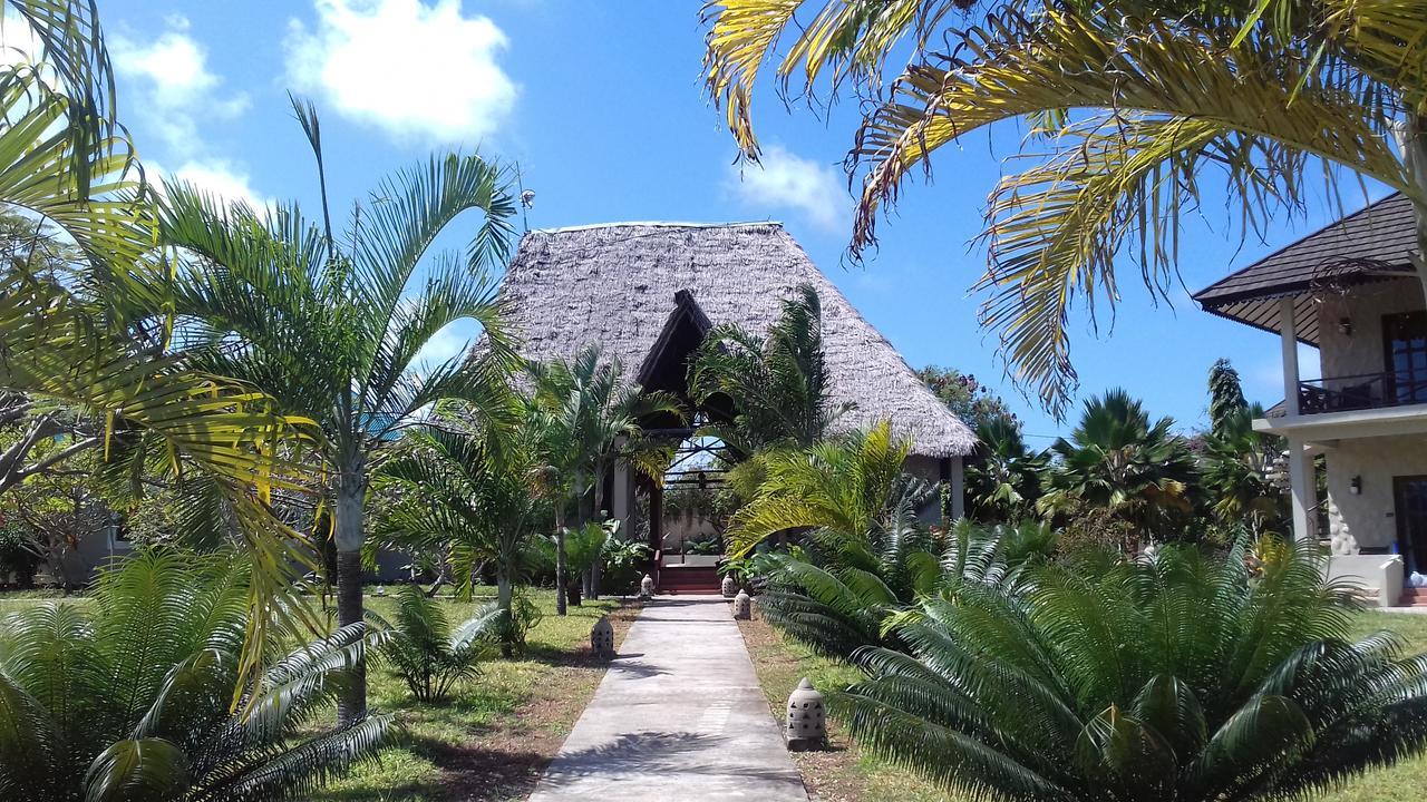 Swahili Beach Resort Zanzibar Esterno foto