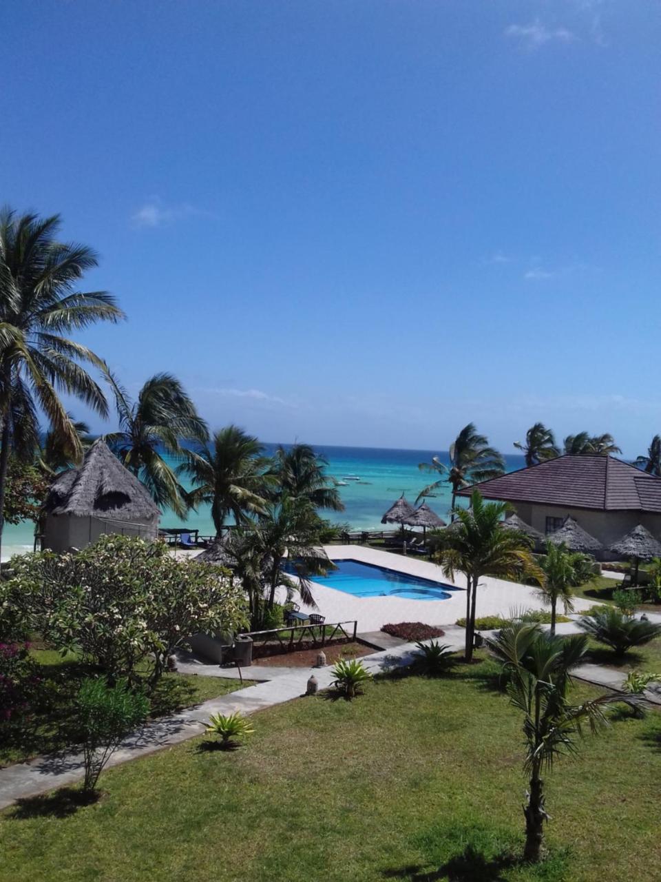 Swahili Beach Resort Zanzibar Esterno foto